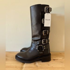 Nicoli Black Boots With Buckles size 37